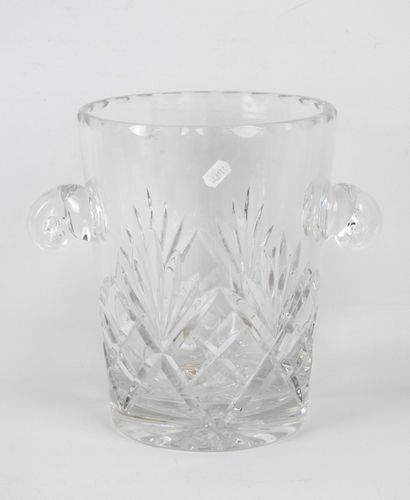 CHAMPAGNE BASKET in cut crystal. 25.5 x 20...