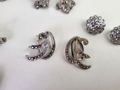 Lot of 12 antique silver jewels (800°/°°...
