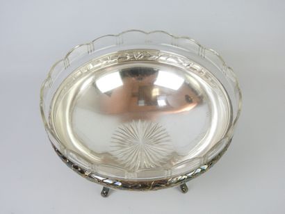 CUP in silver plated metal of circular form...