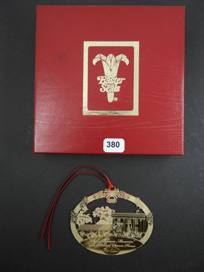 West Alabama Memories circular pendant. N°0939....