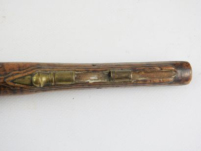 FRANCE. Flintlock pistol with walnut frame,...