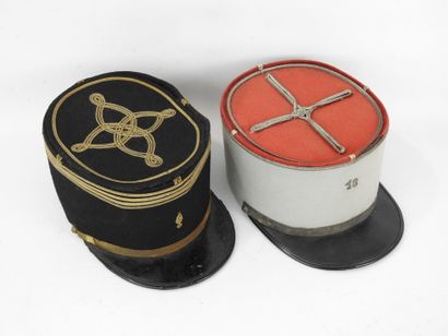 FRANCE. Lot of two kepi, commander of the...