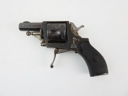 BELGIUM. Revolver 