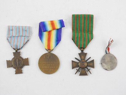 DECORATIONS. FRANCE. Lot consisting of a...