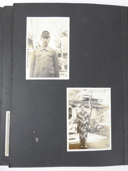 PHOTO ALBUM. JAPAN. Album format 24 X 18...