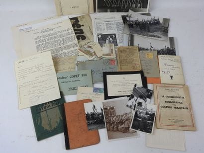 DOCUMENTS. Lots of documents, notebooks,...