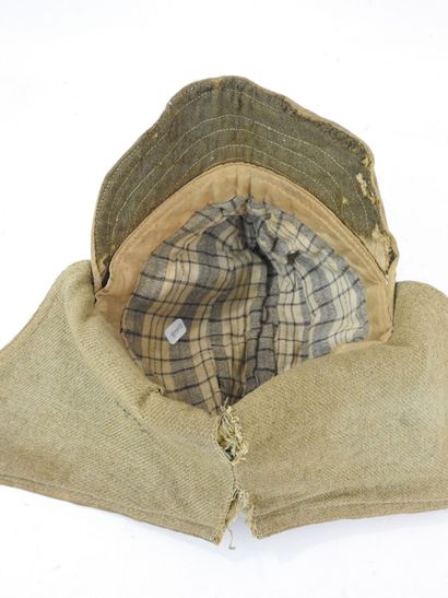 UNITED STATES. Winter cap model 1907 in khaki...