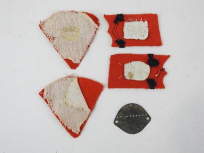 FRANCE. Lot de 2 paires de pattes de collet,...