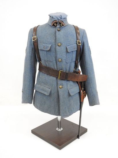 FRANCE. Sergeant's jacket of the 5th Engineer...
