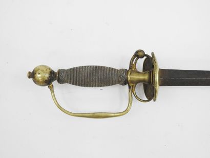 FRANCE. Uniform sword with gilt brass mounting,...