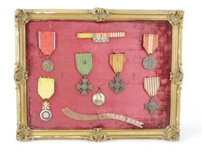 DECORATIONS. FRANCE. Frame presenting the...