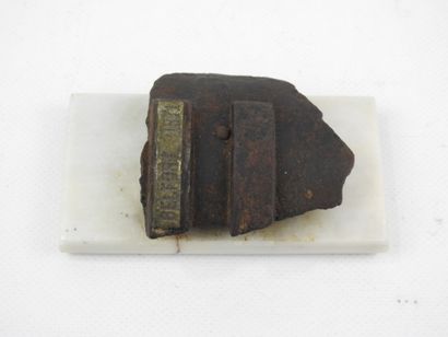 SOUVENIRS 1870-1871. Fragment d'obus prussien...
