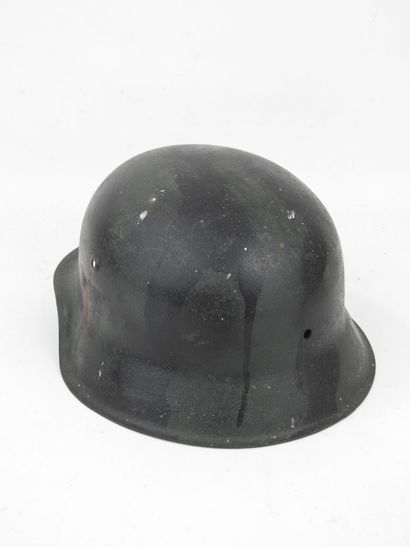 GERMANY. M42 helmet shell repainted in 2-tone...