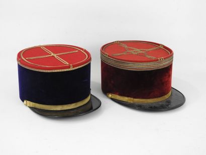 FRANCE. Lot of two kepi, lieutenant colonel...