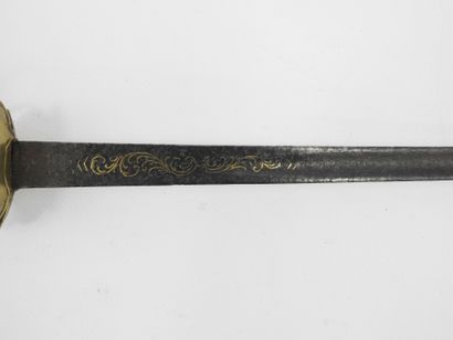 FRANCE. Uniform sword with gilt brass mounting,...