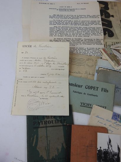 DOCUMENTS. Lots of documents, notebooks,...
