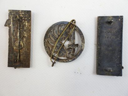 FRANCE. INSIGNES. Médaille en bronze (poinçonnée...