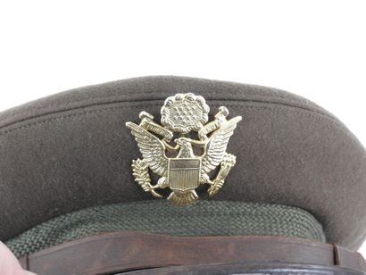 UNITED STATES. Officer's cap in dark khaki...