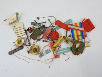 DECORATIONS. FRANCE. Lot of ribbons, pins,...