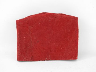 FRANCE. Chechia in madder wool with badge...