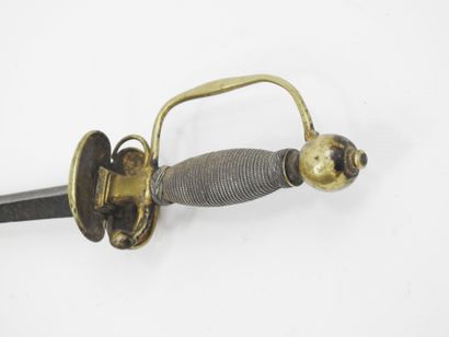 FRANCE. Uniform sword with gilt brass mounting,...