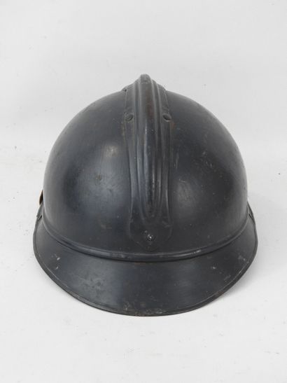 FRANCE. Adrian helmet model 1915 of the health...
