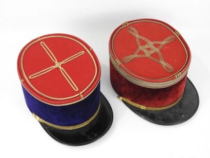 FRANCE. Lot of two kepi, lieutenant colonel...