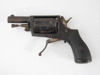 BELGIUM. Revolver 