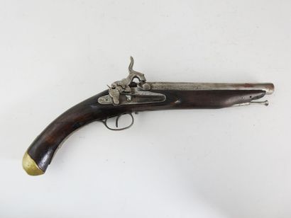 SPAIN. Percussion pistol, walnut frame, round...