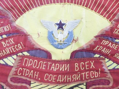 DECORATIONS.BULGARIE. Ensemble de 15 insignes...