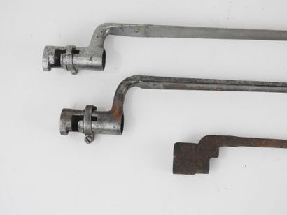 FRANCE. Lot of two bayonets with socket one...