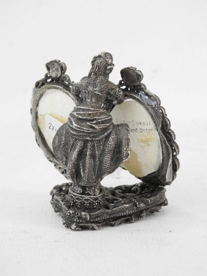 GERMANY. Double silver metal photo frame...