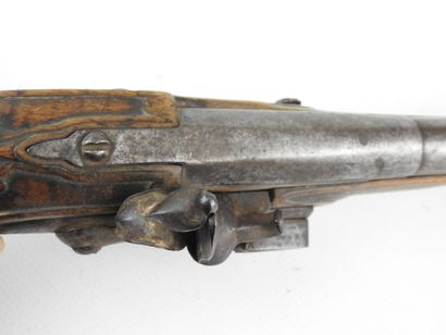 FRANCE. Flintlock pistol with walnut frame,...