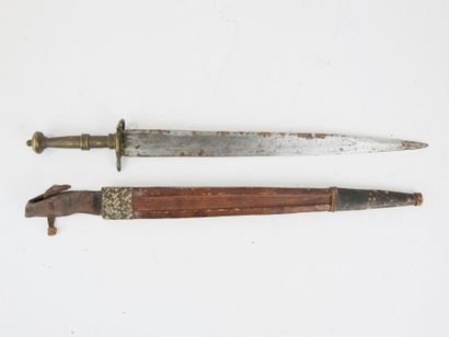 SAHARA. Tuareg dagger with cast brass mounting,...