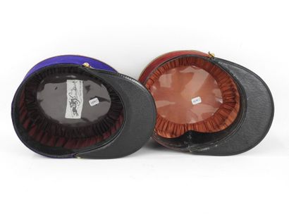 FRANCE. Lot of two kepi, lieutenant colonel...