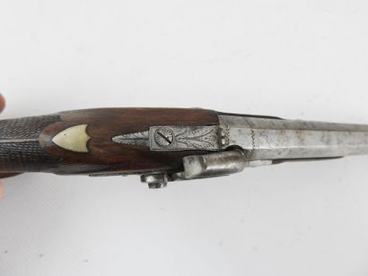 FRANCE. Officer's percussion pistol, walnut...