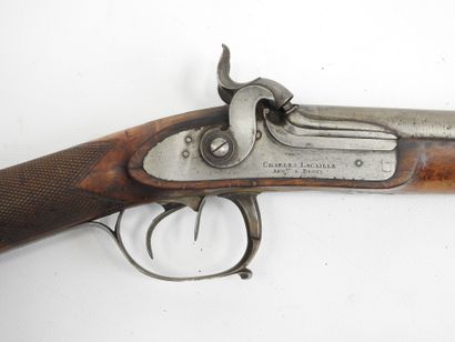 FRANCE. Percussion shotgun, walnut frame,...