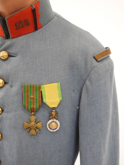 FRANCE. Outfit model 1922 of a captain of...