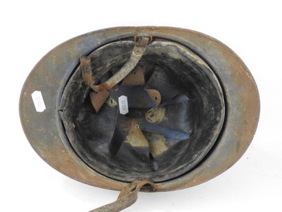 FRANCE. Adrian helmet model 1915 of the health...