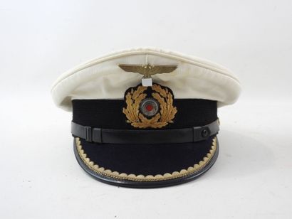 GERMANY. Summer cap of junior officer of...