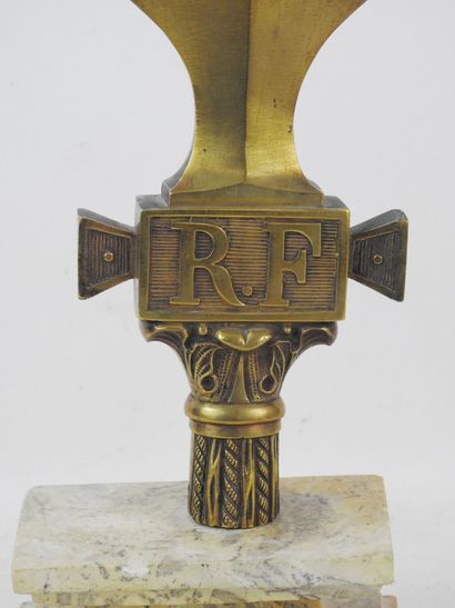 COPPERIES. FRANCE. Flag point in gilded brass...