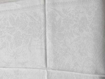 Exceptional Tablecloth Service 200 x 390...