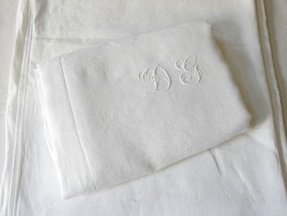 Two Large Banquet Tablecloths - Damask of...