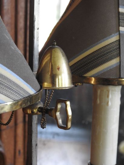 Lamp with two arms of light in brass. Height...