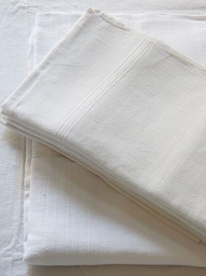 Linen set with a tablecloth 200 x 165 cm...