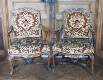Pair of flat-backed armchairs in natural...