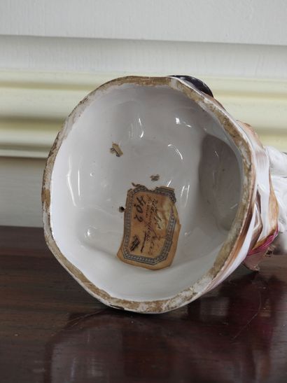 NIDERVILLER: Group in fine polychrome earthenware...