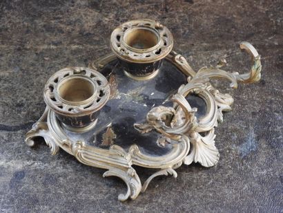 Inkwell in bronze of rocaille style with...