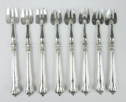 Suite of eight oyster forks in Minerva silver...