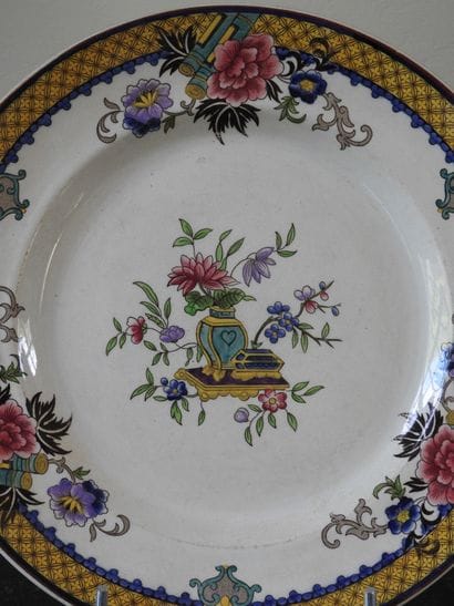 SARREGUEMINES: Pair of plates decorated in...